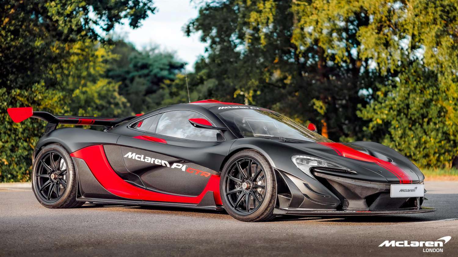 McLaren P1 GTR ombyggd för gatbruk din för en spottstyver! www.sportbilen.se